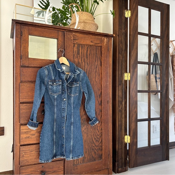 The Reformation Newman Denim Mini Dress - Picture 4 of 9